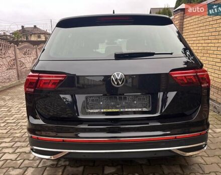 Чорний Фольксваген Тігуан, об'ємом двигуна 1.97 л та пробігом 164 тис. км за 35000 $, фото 9 на Automoto.ua