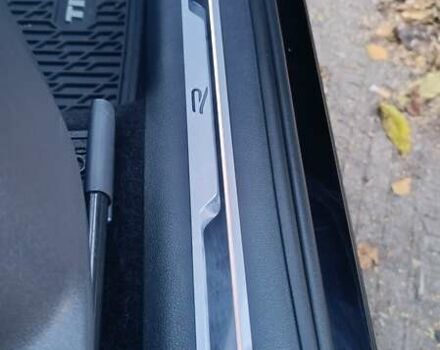 Черный Фольксваген Тигуан, объемом двигателя 2 л и пробегом 89 тыс. км за 26900 $, фото 70 на Automoto.ua