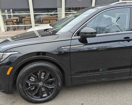 Чорний Фольксваген Тігуан, об'ємом двигуна 1.98 л та пробігом 55 тис. км за 28500 $, фото 2 на Automoto.ua