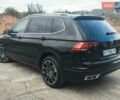 Чорний Фольксваген Тігуан, об'ємом двигуна 1.98 л та пробігом 28 тис. км за 27800 $, фото 2 на Automoto.ua