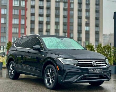 Черный Фольксваген Тигуан, объемом двигателя 2 л и пробегом 71 тыс. км за 27900 $, фото 6 на Automoto.ua