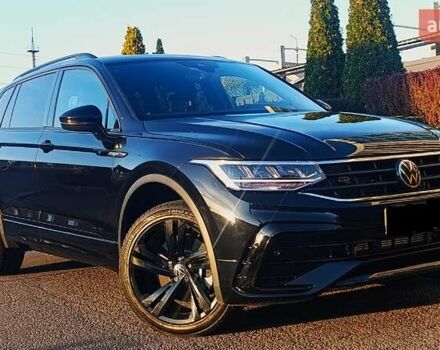 Черный Фольксваген Тигуан, объемом двигателя 2 л и пробегом 89 тыс. км за 26900 $, фото 1 на Automoto.ua
