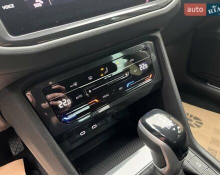 Чорний Фольксваген Тігуан, об'ємом двигуна 1.97 л та пробігом 164 тис. км за 35000 $, фото 20 на Automoto.ua