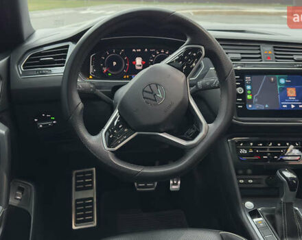 Черный Фольксваген Тигуан, объемом двигателя 1.98 л и пробегом 32 тыс. км за 33700 $, фото 37 на Automoto.ua