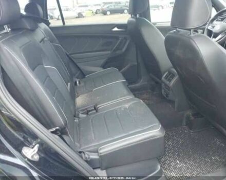 Черный Фольксваген Тигуан, объемом двигателя 2 л и пробегом 38 тыс. км за 8600 $, фото 7 на Automoto.ua