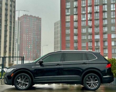 Черный Фольксваген Тигуан, объемом двигателя 2 л и пробегом 71 тыс. км за 27900 $, фото 7 на Automoto.ua