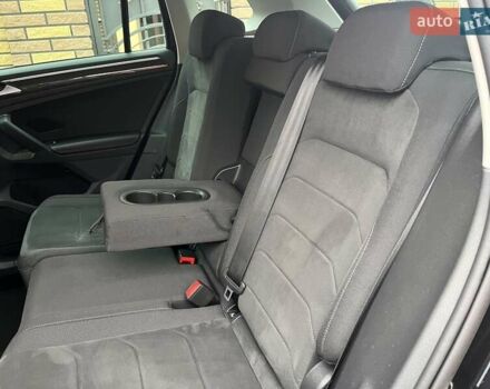 Чорний Фольксваген Тігуан, об'ємом двигуна 1.97 л та пробігом 164 тис. км за 35000 $, фото 26 на Automoto.ua