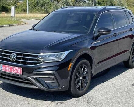 Чорний Фольксваген Тігуан, об'ємом двигуна 2 л та пробігом 54 тис. км за 21000 $, фото 1 на Automoto.ua