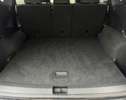 Чорний Фольксваген Тігуан, об'ємом двигуна 2 л та пробігом 30 тис. км за 19200 $, фото 18 на Automoto.ua