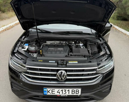 Чорний Фольксваген Тігуан, об'ємом двигуна 1.98 л та пробігом 6 тис. км за 29500 $, фото 19 на Automoto.ua