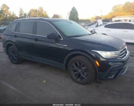 Чорний Фольксваген Тігуан, об'ємом двигуна 2 л та пробігом 16 тис. км за 8000 $, фото 12 на Automoto.ua