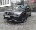 Чорний Фольксваген Тігуан, об'ємом двигуна 1.98 л та пробігом 4 тис. км за 28900 $, фото 1 на Automoto.ua