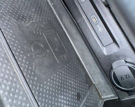 Черный Фольксваген Тигуан, объемом двигателя 1.98 л и пробегом 19 тыс. км за 27499 $, фото 17 на Automoto.ua