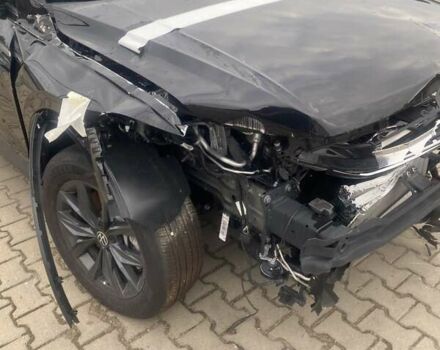 Чорний Фольксваген Тігуан, об'ємом двигуна 1.98 л та пробігом 3 тис. км за 14000 $, фото 4 на Automoto.ua