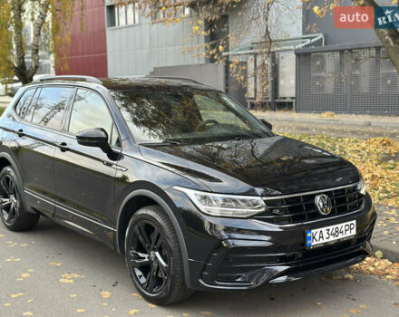 Черный Фольксваген Тигуан, объемом двигателя 1.98 л и пробегом 17 тыс. км за 29500 $, фото 4 на Automoto.ua