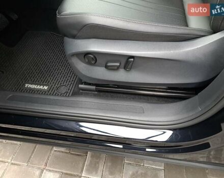 Чорний Фольксваген Тігуан, об'ємом двигуна 1.98 л та пробігом 4 тис. км за 28900 $, фото 18 на Automoto.ua