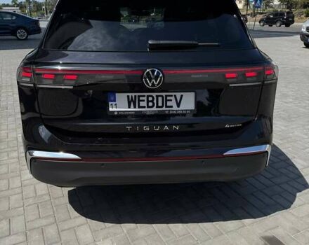 Черный Фольксваген Тигуан, объемом двигателя 1.97 л и пробегом 16 тыс. км за 50300 $, фото 1 на Automoto.ua