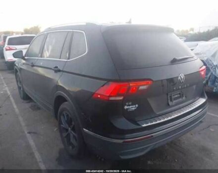 Чорний Фольксваген Тігуан, об'ємом двигуна 2 л та пробігом 16 тис. км за 8000 $, фото 13 на Automoto.ua