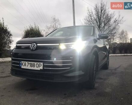 Чорний Фольксваген Тігуан, об'ємом двигуна 1.97 л та пробігом 30 тис. км за 46000 $, фото 4 на Automoto.ua
