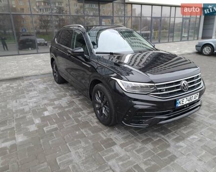 Чорний Фольксваген Тігуан, об'ємом двигуна 1.98 л та пробігом 4 тис. км за 28900 $, фото 5 на Automoto.ua