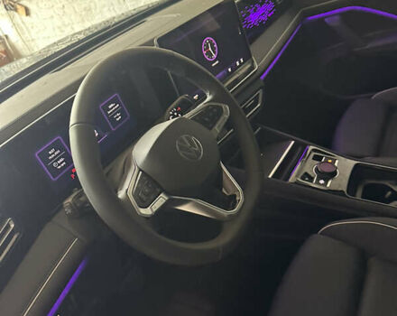 Черный Фольксваген Тигуан, объемом двигателя 1.97 л и пробегом 2 тыс. км за 33500 $, фото 11 на Automoto.ua