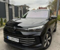 Чорний Фольксваген Тігуан, об'ємом двигуна 2 л та пробігом 1 тис. км за 48700 $, фото 1 на Automoto.ua