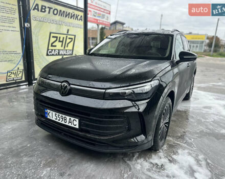 Черный Фольксваген Тигуан, объемом двигателя 1.97 л и пробегом 2 тыс. км за 33500 $, фото 1 на Automoto.ua