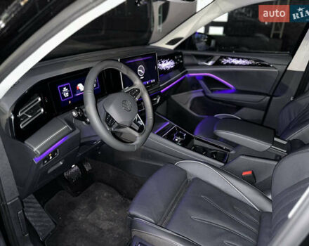 Черный Фольксваген Тигуан, объемом двигателя 1.97 л и пробегом 2 тыс. км за 32500 $, фото 13 на Automoto.ua