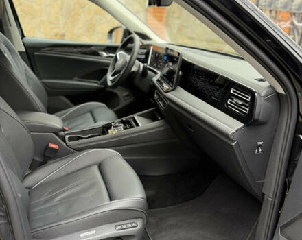 Чорний Фольксваген Тігуан, об'ємом двигуна 2 л та пробігом 1 тис. км за 48700 $, фото 11 на Automoto.ua