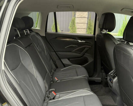 Чорний Фольксваген Тігуан, об'ємом двигуна 2 л та пробігом 1 тис. км за 48700 $, фото 17 на Automoto.ua