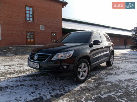 Фольксваген Тігуан 2008 у Дунаевцах на Automoto.ua Чорний Фольксваген Тігуан, об'ємом двигуна 2 л та пробігом 210 тис. км за 11400 $, фото 1 на Automoto.ua