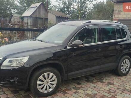 Фольксваген Тігуан 2008 у Конотопе на Automoto.ua Чорний Фольксваген Тігуан, об'ємом двигуна 1.4 л та пробігом 194 тис. км за 9000 $, фото 1 на Automoto.ua