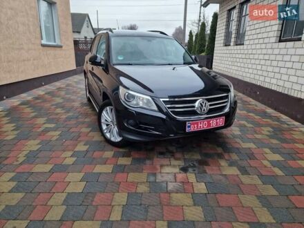 Черный Фольксваген Тигуан, объемом двигателя 2 л и пробегом 247 тыс. км за 13300 $, фото 1 на Automoto.ua