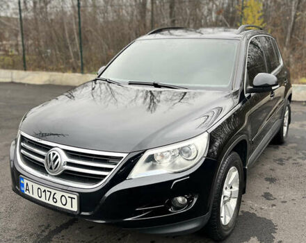 Черный Фольксваген Тигуан, объемом двигателя 1.98 л и пробегом 245 тыс. км за 9400 $, фото 1 на Automoto.ua
