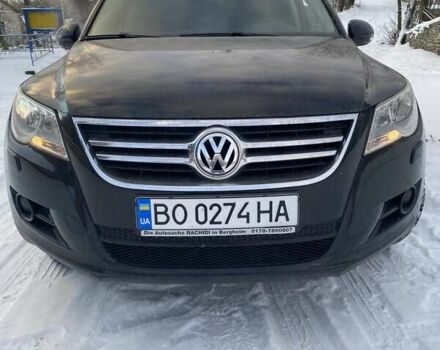 Черный Фольксваген Тигуан, объемом двигателя 1.39 л и пробегом 196 тыс. км за 9200 $, фото 1 на Automoto.ua