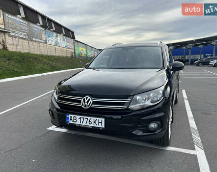 Черный Фольксваген Тигуан, объемом двигателя 2 л и пробегом 222 тыс. км за 12200 $, фото 1 на Automoto.ua
