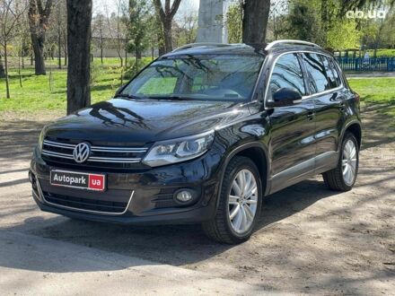Фольксваген Тигуан 2012 в Киеве на Automoto.ua Черный Фольксваген Тигуан, объемом двигателя 2 л и пробегом 238 тыс. км за 10990 $, фото 1 на Automoto.ua