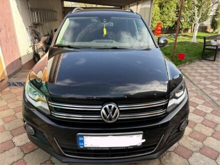 Фольксваген Тигуан 2012 в Олевске на Automoto.ua Черный Фольксваген Тигуан, объемом двигателя 2 л и пробегом 234 тыс. км за 14000 $, фото 1 на Automoto.ua