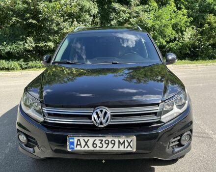 Чорний Фольксваген Тігуан, об'ємом двигуна 2 л та пробігом 176 тис. км за 11999 $, фото 1 на Automoto.ua