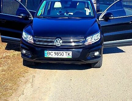 Фольксваген Тигуан 2012 в Самборе на Automoto.ua Черный Фольксваген Тигуан, объемом двигателя 2 л и пробегом 201 тыс. км за 12000 $, фото 1 на Automoto.ua