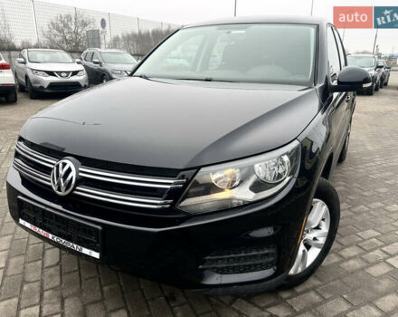 Черный Фольксваген Тигуан, объемом двигателя 2 л и пробегом 165 тыс. км за 9499 $, фото 1 на Automoto.ua
