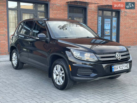 Фольксваген Тігуан 2012 у Кременчуге на Automoto.ua Чорний Фольксваген Тігуан, об'ємом двигуна 1.98 л та пробігом 197 тис. км за 11500 $, фото 1 на Automoto.ua