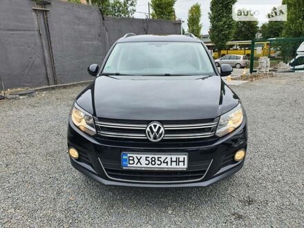 Фольксваген Тігуан 2013 у Хмельницькому на Automoto.ua Чорний Фольксваген Тігуан, об'ємом двигуна 2 л та пробігом 159 тис. км за 17000 $, фото 1 на Automoto.ua
