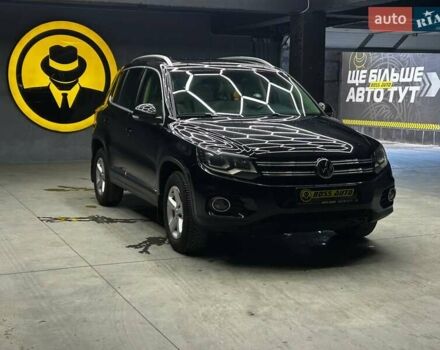 Черный Фольксваген Тигуан, объемом двигателя 2 л и пробегом 120 тыс. км за 11000 $, фото 1 на Automoto.ua