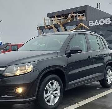 Черный Фольксваген Тигуан, объемом двигателя 1.98 л и пробегом 123 тыс. км за 13500 $, фото 1 на Automoto.ua