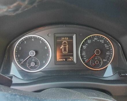 Чорний Фольксваген Тігуан, об'ємом двигуна 2 л та пробігом 231 тис. км за 12000 $, фото 1 на Automoto.ua