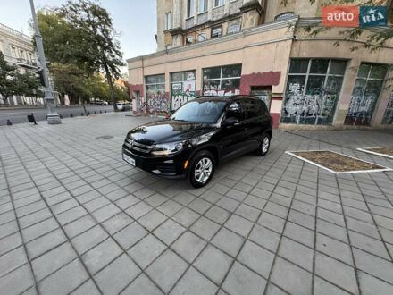 Черный Фольксваген Тигуан, объемом двигателя 1.98 л и пробегом 82 тыс. км за 12800 $, фото 1 на Automoto.ua