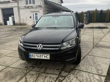 Чорний Фольксваген Тігуан, об'ємом двигуна 1.98 л та пробігом 248 тис. км за 12500 $, фото 1 на Automoto.ua