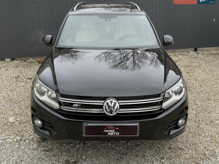 Чорний Фольксваген Тігуан, об'ємом двигуна 1.98 л та пробігом 146 тис. км за 12800 $, фото 1 на Automoto.ua