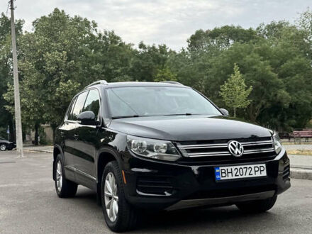 Фольксваген Тигуан 2015 в Николаеве на Automoto.ua Черный Фольксваген Тигуан, объемом двигателя 2 л и пробегом 130 тыс. км за 15200 $, фото 1 на Automoto.ua